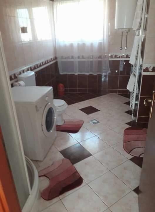 Apartmani "Alenka" Примоштен Екстер'єр фото